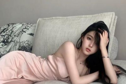 一天3个瓜！女星被大佬操控、顶流恋情曝光杨颖被牵连 个个大瓜